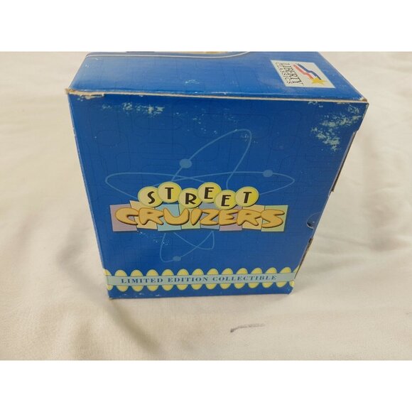 1934 FORD Liberty Classics STREET CRUIZERS 04019 street rod - Picture 4 of 9